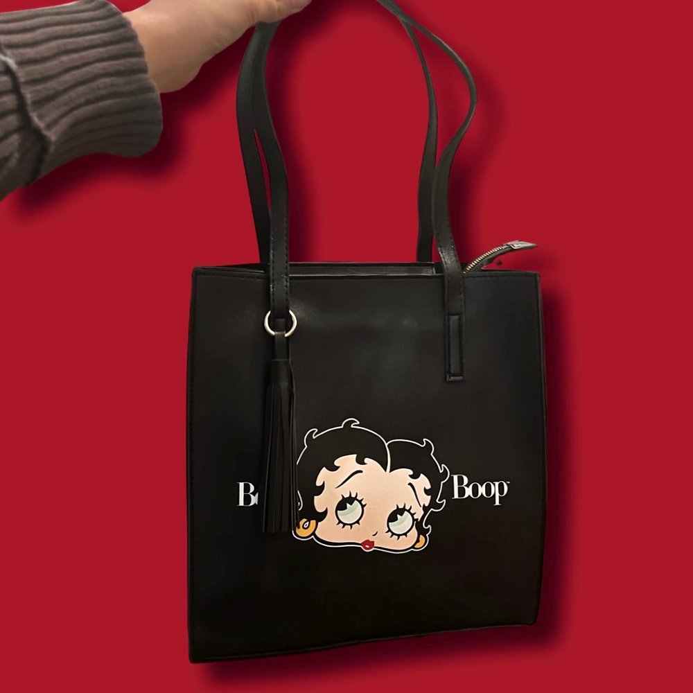 Betty Boop 90s Bag with O Ring